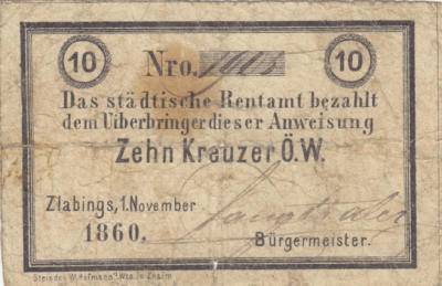 V revolučních letech 1848 a následujících se stávalo, že lidé nedůvěřovali papírovým penězům a hromadili raději mince, kterých byl poté nedostatek. Některá města tak vydávala nouzové peněžní poukázky, jako náhradu oběživa. Ve Slavonicích došlo k vydání 1.listopadu 1860, tištěné ve Znojmě. V literatuře jsou uváděny dokonce již 27.10.1860 ručně psané provizorní. Nouzovka z 1.11. je k proplaceni městským důchodovým úřadem Slavonice a podepsána starostou Langthalerem, otisk modrého razitka vzadu, hodnota 10 krejcarů.